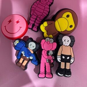 Kwas 2yk Croc charms